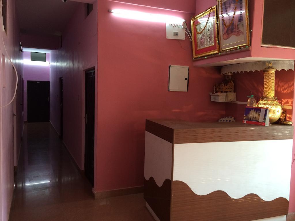 Pragya International Varanasi